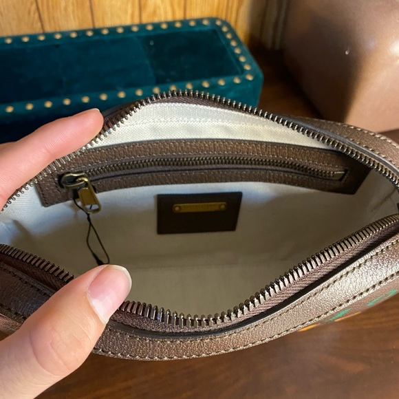 Gucci 100 leather belt bag - Picture 7 of 7